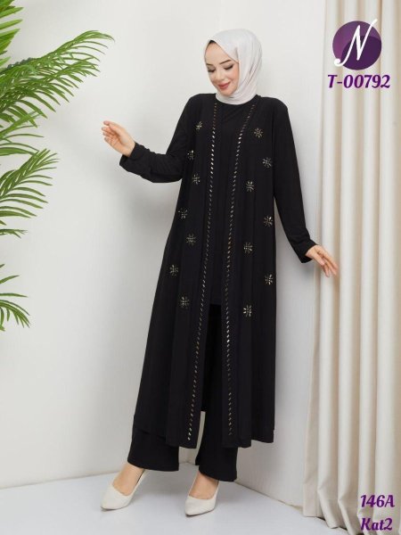 طقم ثلاث قطع